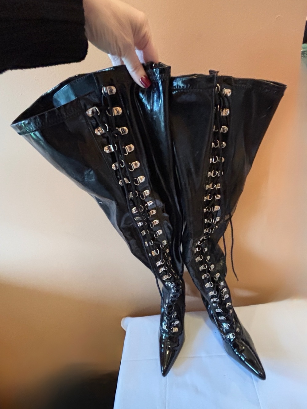 Black Lace/Zip-Up/Over the Knee Boots - 4” - Faux Patent Leather -Size 9